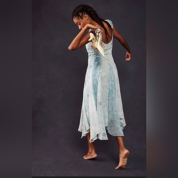 Free People Heart to Heart Midi Slip Dress NWT 8 Ocean Combo - Picture 3 of 4